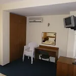 Deskoni's Place Guest house 2*